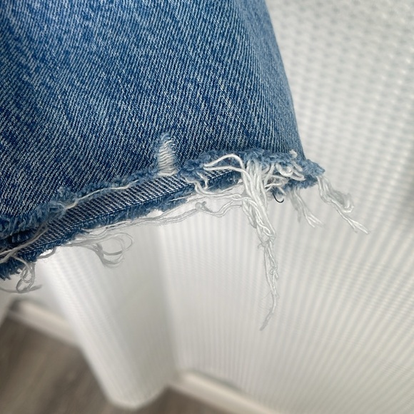 Levis Straight Leg Wedgie Jeans Raw Hem Button Fly Sz 28 - Picture 5 of 12